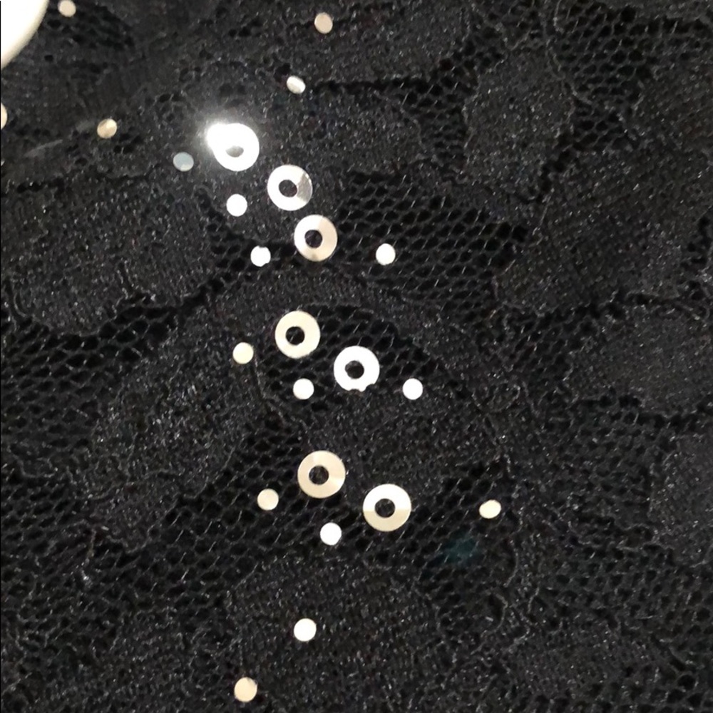 Dress - Picture 6 of 7